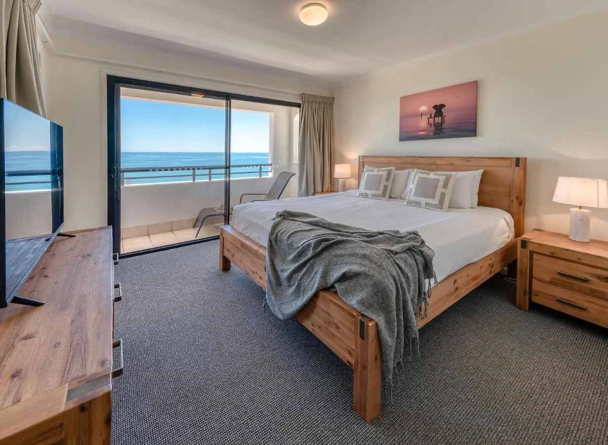 The Point Coolum Aparthotel Coolum Beach 4*,