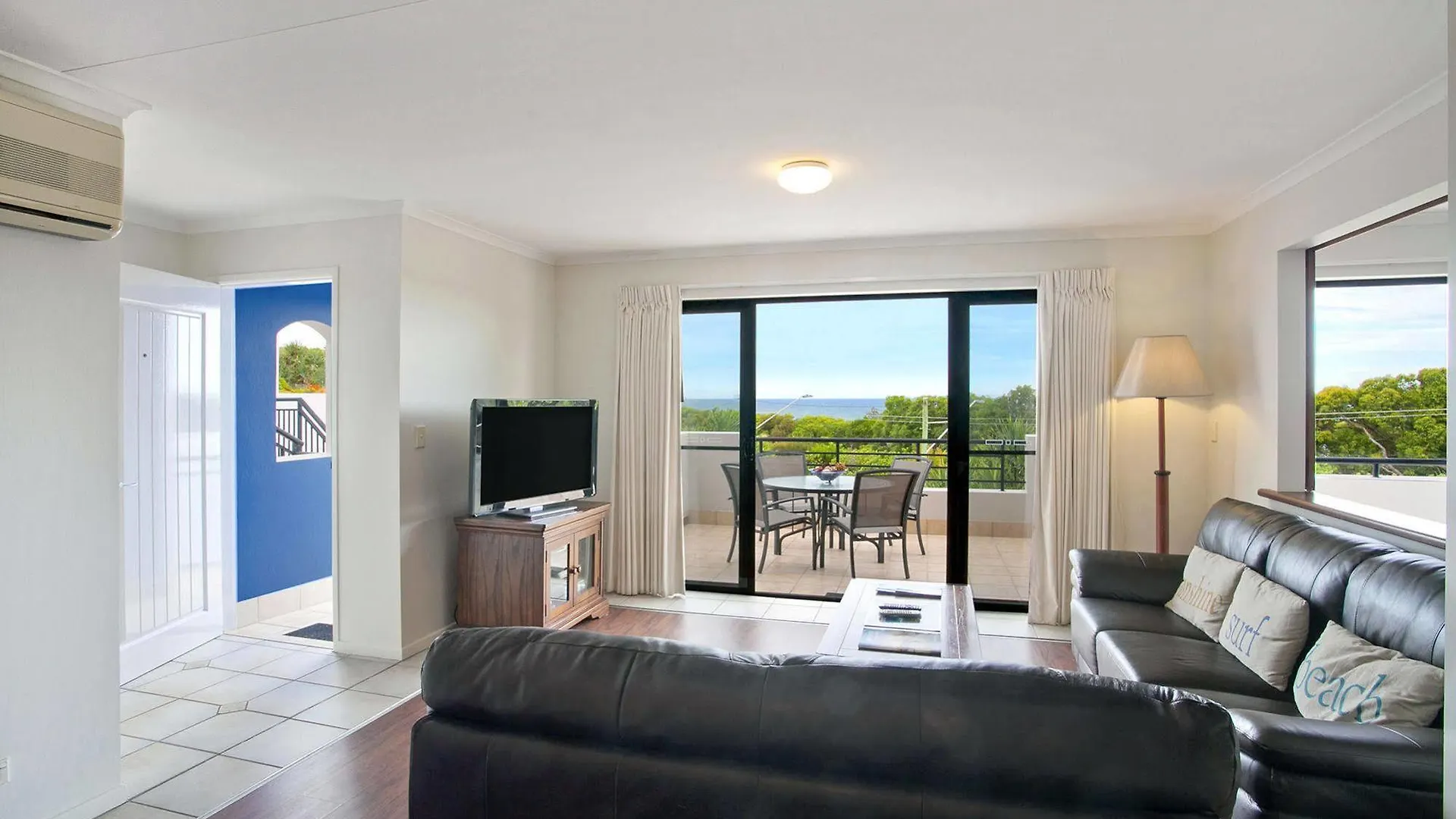 The Point Coolum Aparthotel Coolum Beach 4*,  Australia